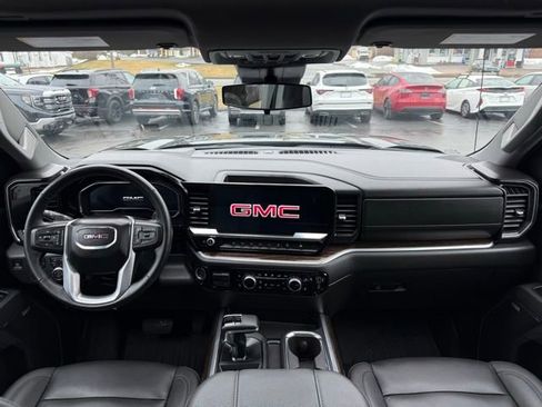 Used 2025 GMC Sierra 1500 Elevation w/ Elevation Premium Package image 25