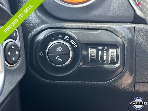 Used 2021 Jeep Gladiator Mojave AWD/4WD image 32