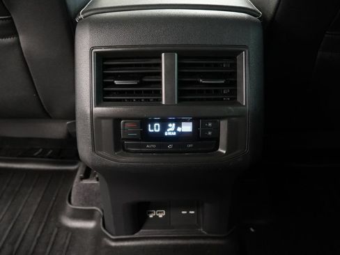 Used 2021 Volkswagen Atlas SEL AWD/4WD image 30