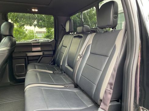 Used 2017 Ford F150 Raptor w/ Equipment Group 802A Luxury AWD/4WD image 27