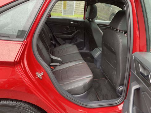 Used 2023 Volkswagen Jetta GLI Autobahn FWD image 25