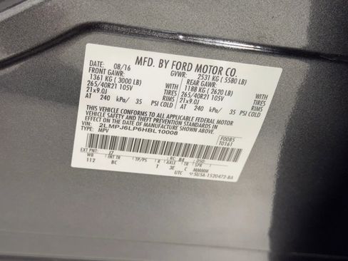 Used 2017 Lincoln MKX Reserve w/ Luxury Package image 39