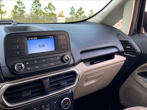 Used 2021 Ford EcoSport S image 34