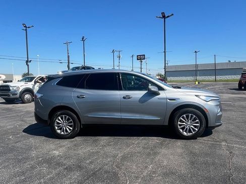 Used 2023 Buick Enclave Essence w/ LPO, Floor Liner Package FWD image 40