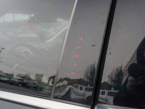 Used 2019 Ford Edge Titanium w/ Equipment Group 301A image 9