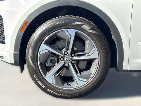 Used 2024 Jaguar E-PACE R-Dynamic SE AWD/4WD image 11