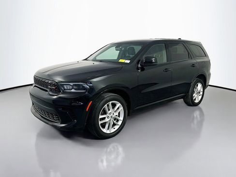 Used 2025 Dodge Durango GT w/ Trailer Tow Group IV image 3