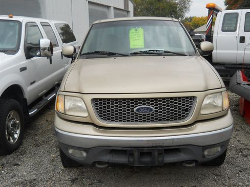 Used 1999 Ford F250 4x4 SuperCab image 2