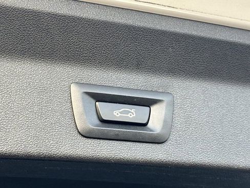 Used 2018 BMW X3 xDrive30i image 14