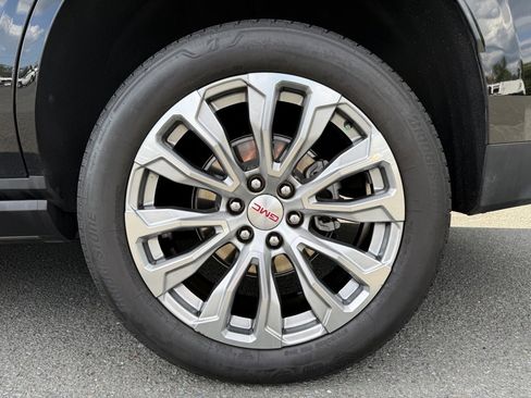 Certified 2024 GMC Yukon Denali w/ Denali Reserve Package image 13