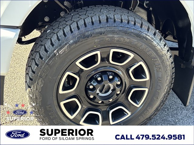 Used 2024 Ford F350 Platinum w/ Snow Plow Prep Package AWD/4WD image 13