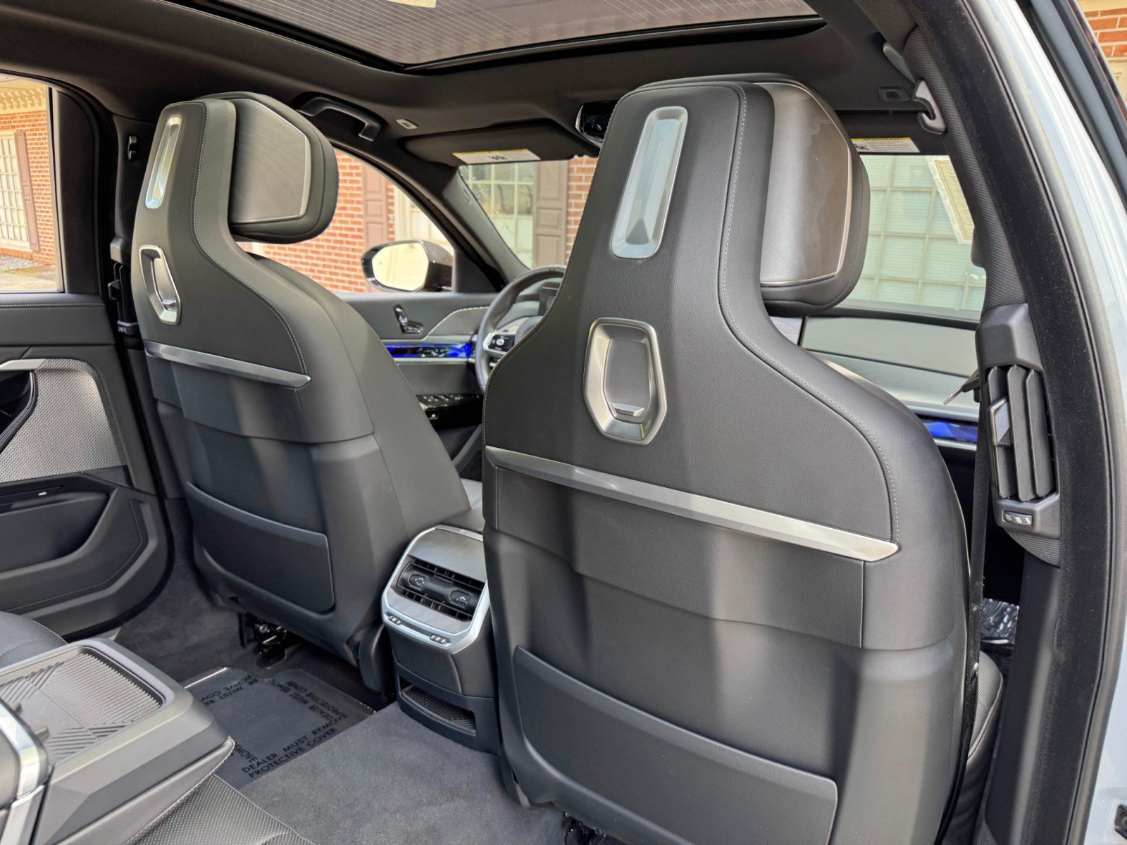 Used 2025 BMW 740i RWD image 47