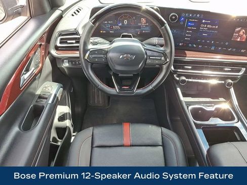 Used 2026 Chevrolet Traverse RS AWD/4WD image 3