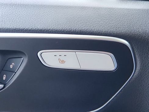 Used 2023 Mercedes-Benz Metris Passenger image 18