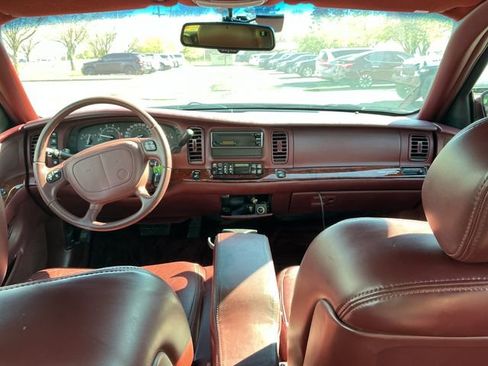 Used 1997 Buick Park Avenue w/ Seating Pkg FWD image 14