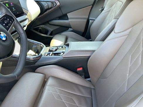 Used 2025 BMW X3 xDrive30i w/ Convenience Package image 10