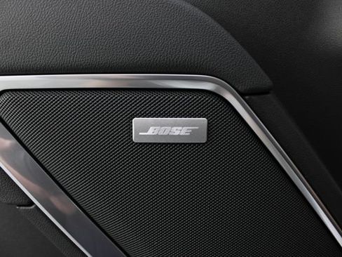 New 2026 GMC Sierra 1500 SLT AWD/4WD image 17