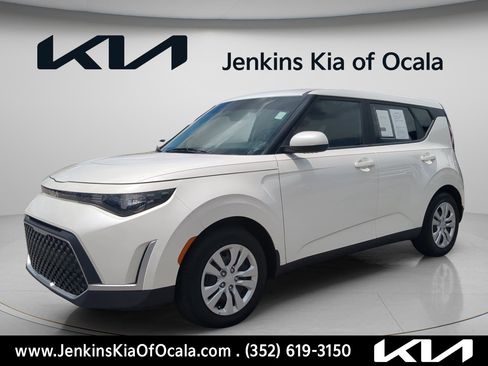 Certified 2023 Kia Soul LX FWD image 7
