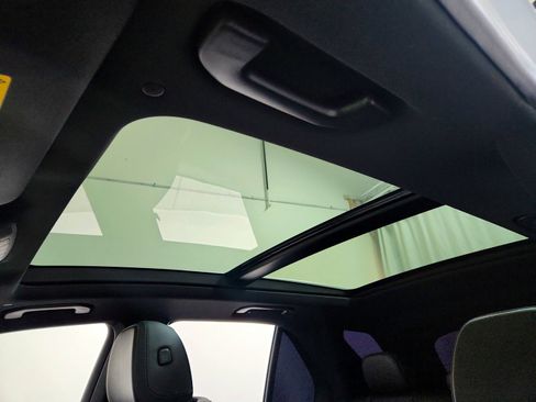 Used 2023 Mercedes-Benz GLE 350 4MATIC w/ Premium Package image 26