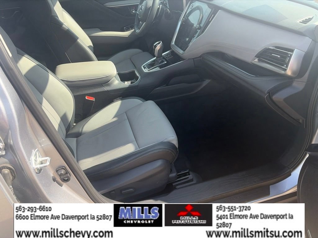 Used 2025 Subaru Outback Limited AWD/4WD image 26