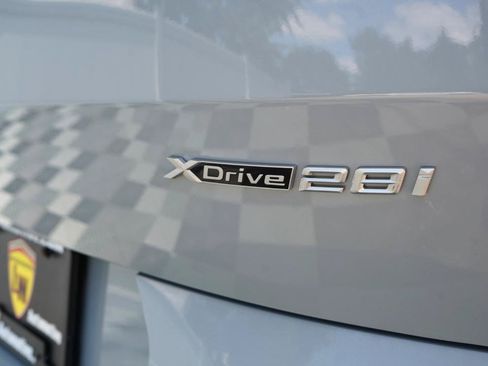 Used 2026 BMW X2 xDrive28i AWD/4WD image 32