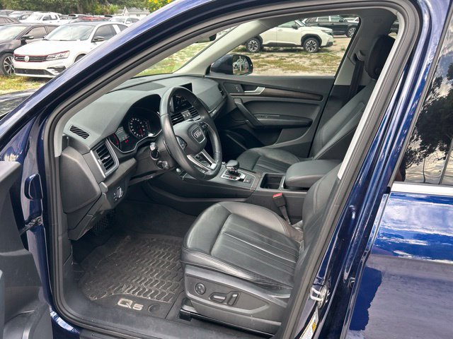 Used 2019 Audi Q5 2.0T Premium w/ Convenience Package AWD/4WD image 5