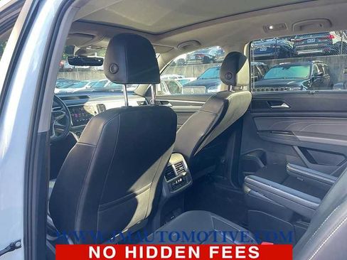 Used 2022 Volkswagen Atlas SEL R-Line AWD/4WD image 3