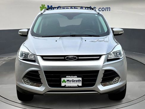 Used 2016 Ford Escape Titanium image 2