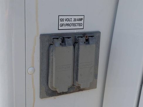 Used 2008 Chevrolet Express 3500 image 24