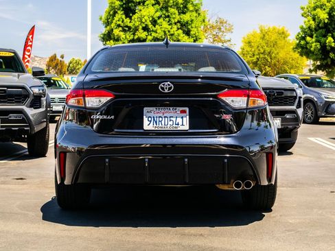 Used 2024 Toyota Corolla SE FWD image 9