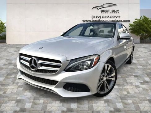 Used 2016 Mercedes-Benz C 300 Sedan image 3