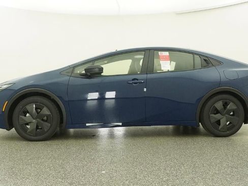 New 2026 Toyota Prius LE image 19