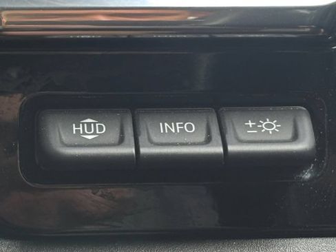 Used 2024 Chevrolet Silverado 1500 High Country AWD/4WD image 35