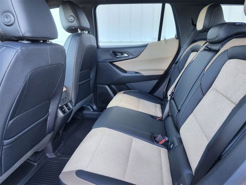 New 2026 Chevrolet Equinox ACTIV w/ Convenience Package III image 14