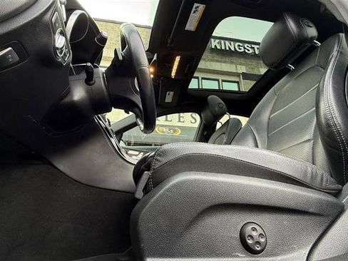 Used 2019 Mercedes-Benz C 300 C 300 image 11