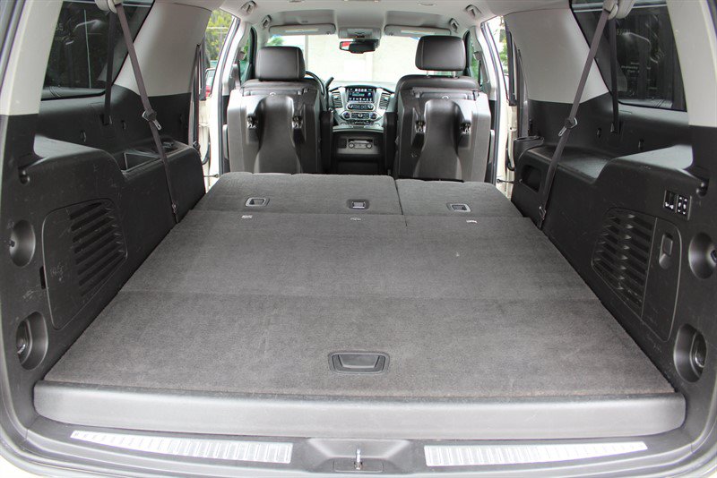 Used 2016 Chevrolet Suburban LTZ AWD/4WD image 30