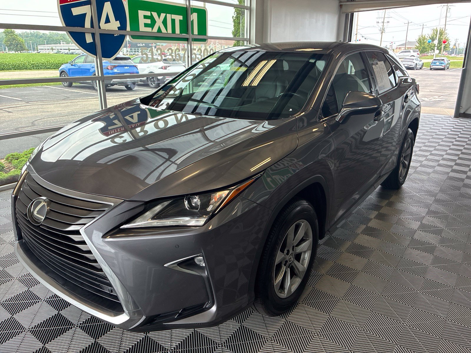 Used 2019 Lexus RX 350 FWD w/ Accessory Package image 3