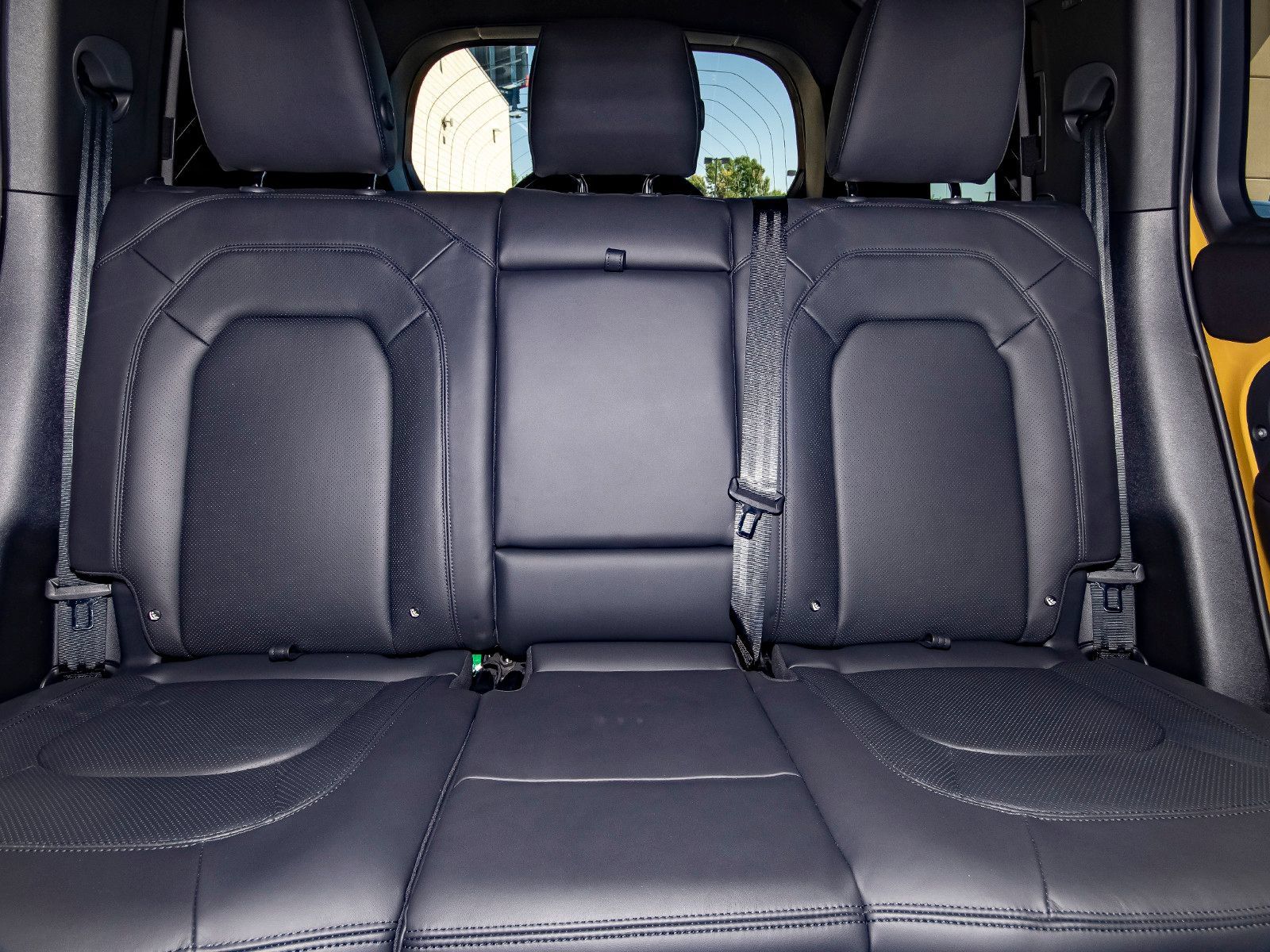 New 2026 Land Rover Defender 110 AWD/4WD image 47