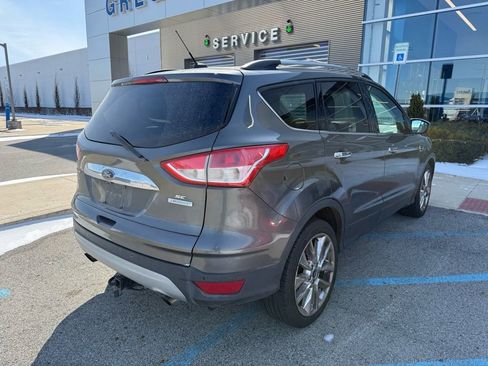 Used 2015 Ford Escape SE w/ SE Chrome Package image 9