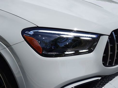 New 2026 Mercedes-Benz GLE 63 AMG S image 11