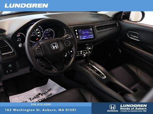 Used 2017 Honda HR-V EX-L image 8