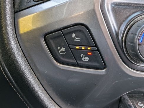 Used 2016 Chevrolet Silverado 1500 LTZ image 27