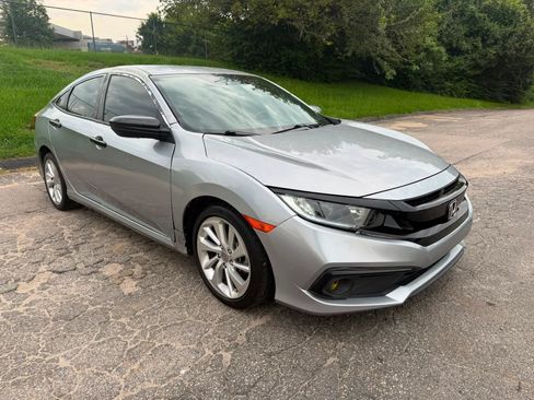 Used 2021 Honda Civic Sport image 2