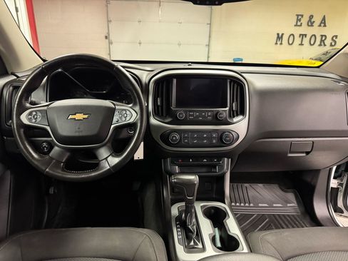 Used 2016 Chevrolet Colorado LT w/ LT Convenience Package AWD/4WD image 24