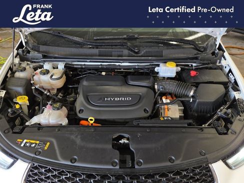 Used 2023 Chrysler Pacifica Touring-L FWD image 21