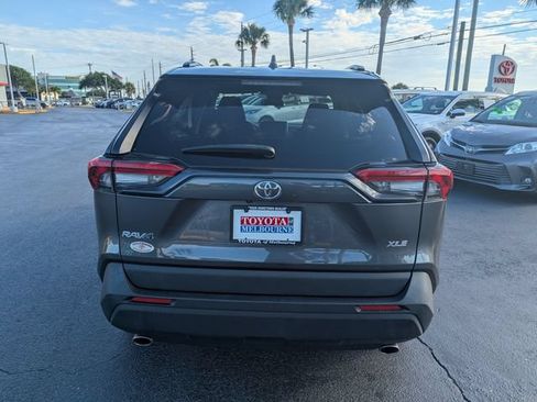 Used 2024 Toyota RAV4 XLE w/ Convenience Package FWD image 5