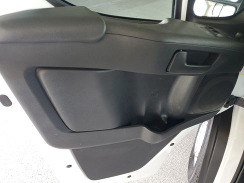 Used 2025 RAM ProMaster 2500 w/ Convenience Group FWD image 14