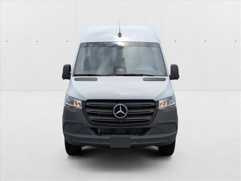 New 2025 Mercedes-Benz Sprinter 2500 image 6