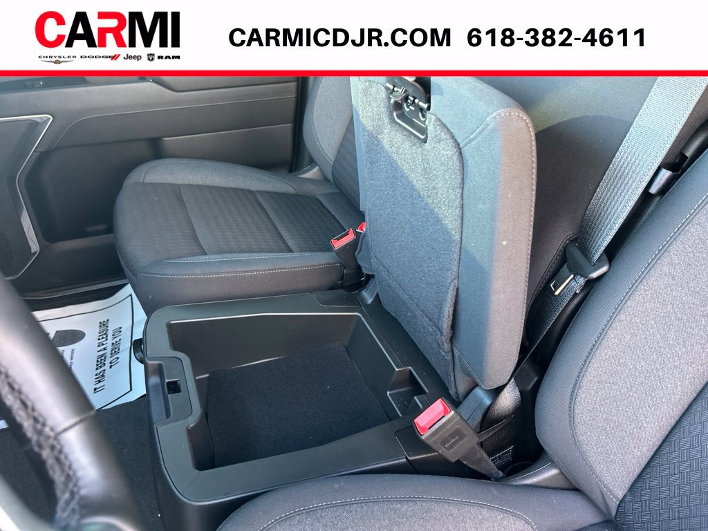 Used 2023 Chevrolet Silverado 1500 LT AWD/4WD image 12