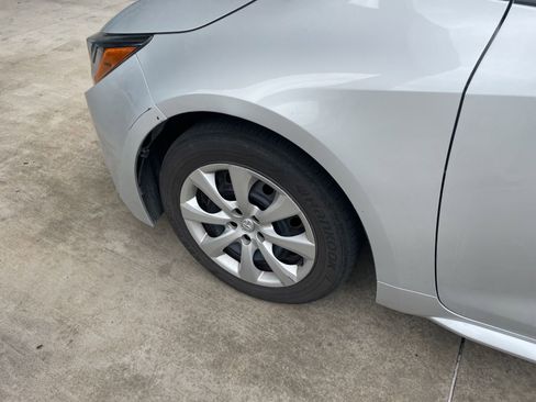 Used 2024 Toyota Corolla LE FWD image 22